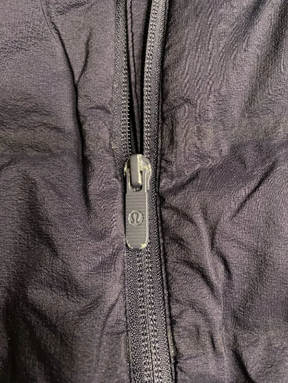 Lululemon Zip Front Vest Navy Blue Size 8 Medium Athletic Layer Goose Down